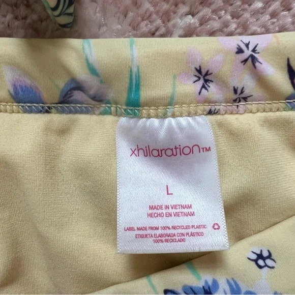 Xhilaration Halter High leg Yellow Floral Bikini Set woman’s size D/DD size L - Picture 7 of 7